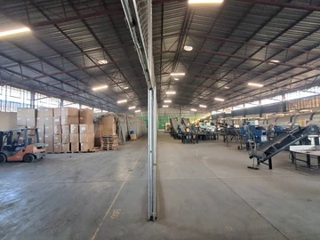 Warehouse & Factory