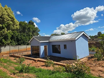 3 Bedroom Garden Flat