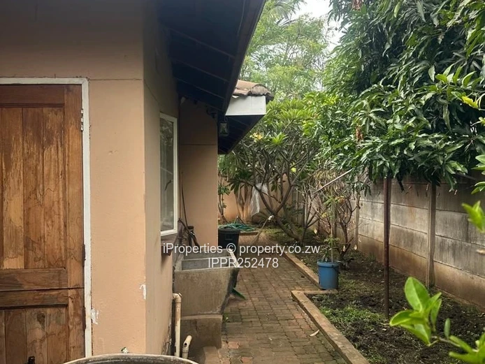 4 Bedroomed house for sale in Marlborough $160,000