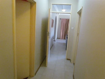 3 Bedroom Flat & Apartment