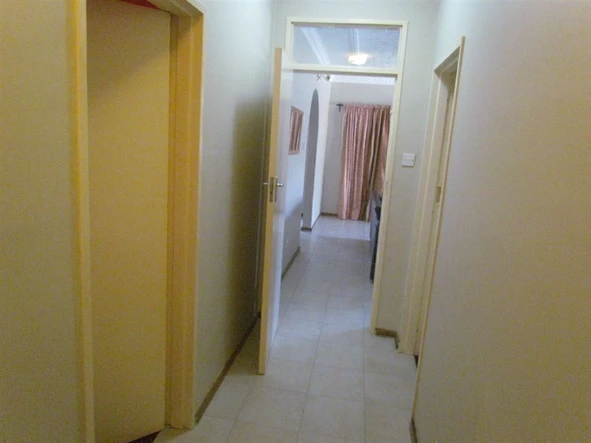 3 Bedroom Flat & Apartment