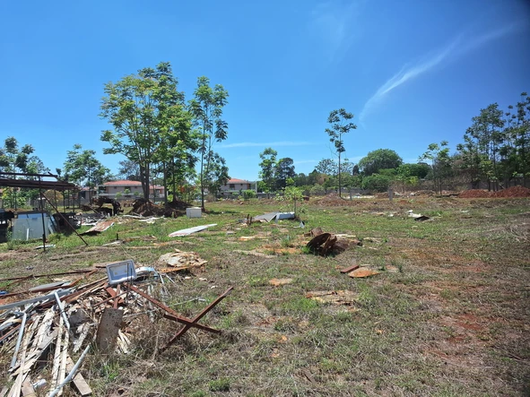 Stands & Residential Land