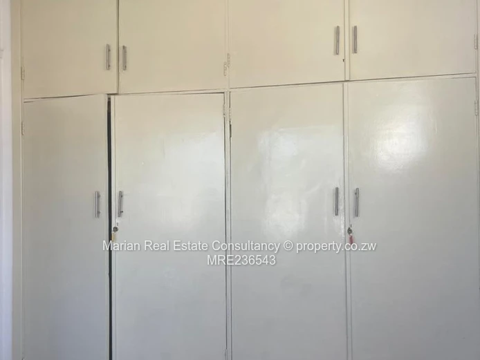 2 Bedroom Flat, CBD For Rent