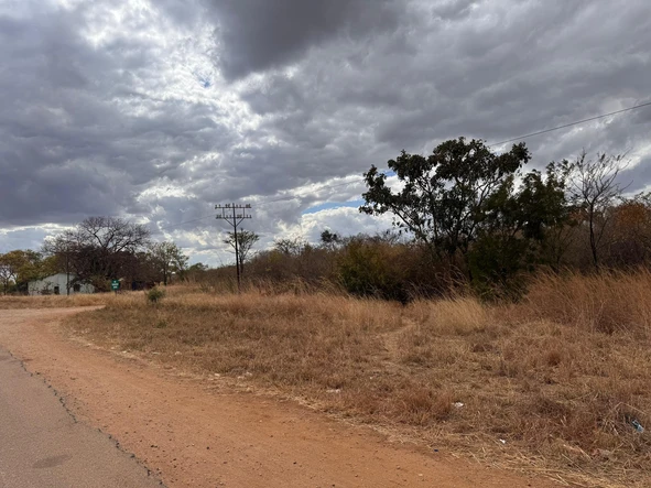 Farm & Agricultural Land