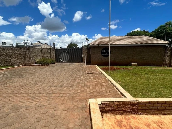 2 Bedroom Garden Flat