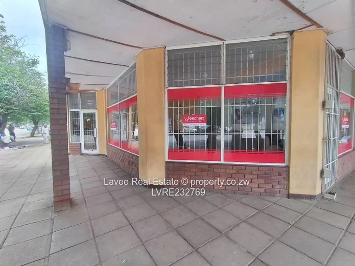 Prime shop for rent in Gweru's CBD (Sole Mandate)