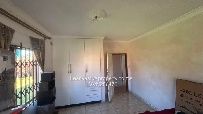 Fairview 4-Bed Home with Borehole & Double Garage