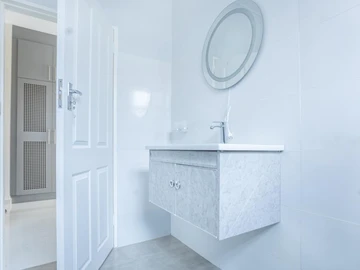 3 Bedroom Garden Flat
