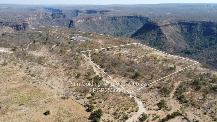 40,000 SQM of raw, breathtaking beauty overlooking the mighty Zambezi Gorge ! 