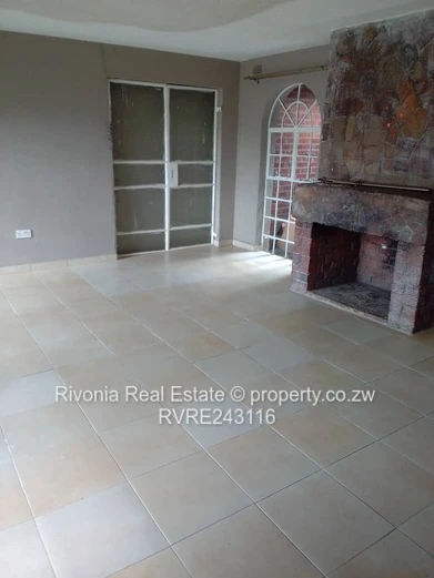 Charming 2-Bed Brick Cottage in Westgate - Borehole