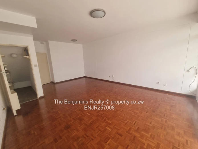 Garden Flat In Avondale