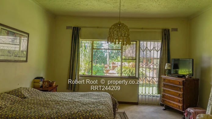 Peaceful Family Home on 4,217sqm | Mt Pleasant (Just off Harare Drive)