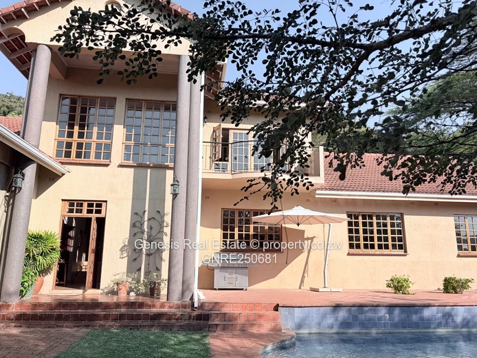 Beautiful family home in the Brooke Golf Estate