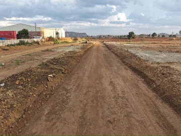 Commercial & Industrial Land