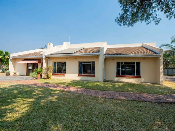 22 Bedroom House