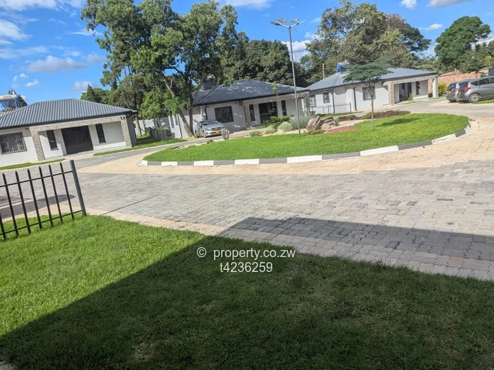 Waterfalls Parktown apartment to rent  (Sole Mandate)