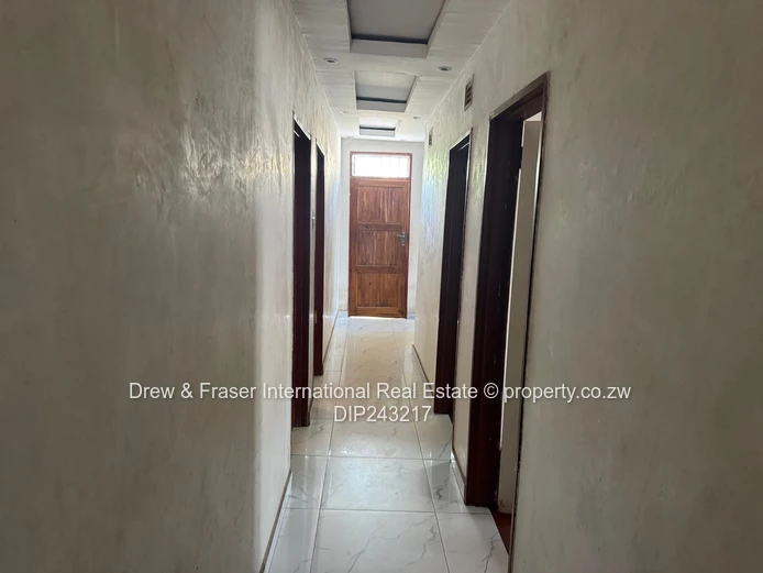 Budiriro Cabs 5 beds house for sale $65k