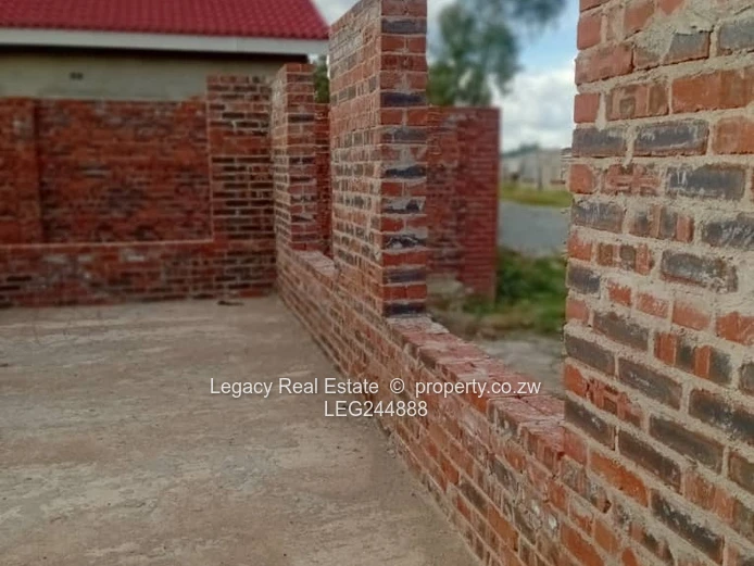 Incomplete House For Sale In Cold Comfort Pleasant Valley| Sole Mandate