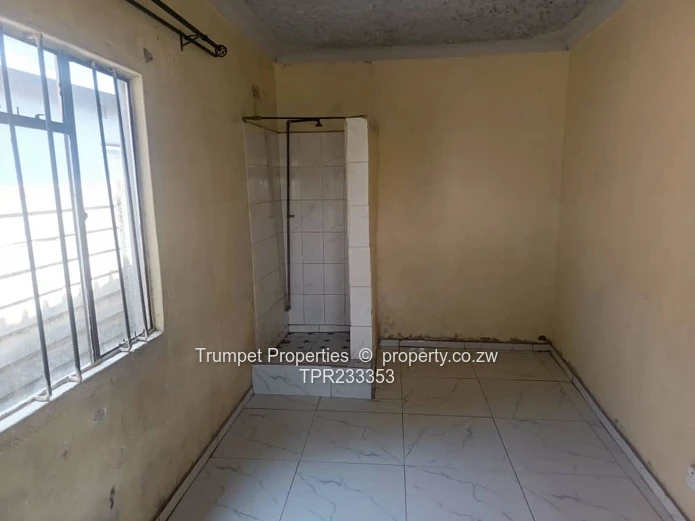 Mufakose House For Sale