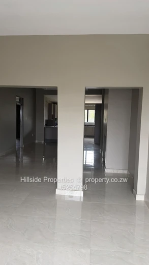 3bedroom apartment Groom bridge  (Sole Mandate)