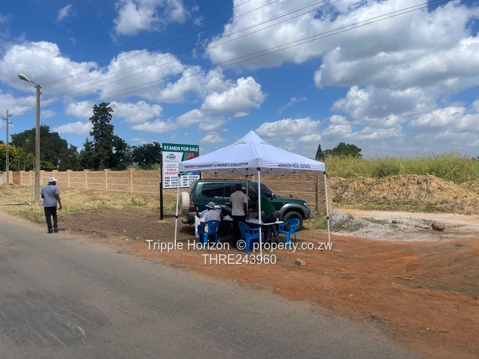 Greendale 530 m² Stand — Main Road Frontage, Municipal Water & Sewer