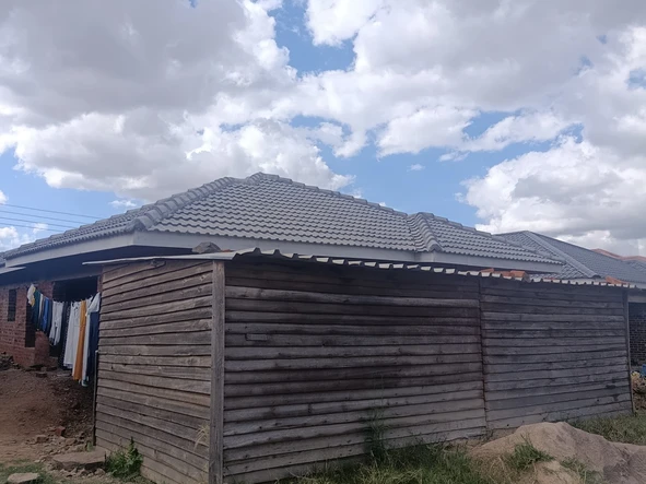 5 Bedroom House