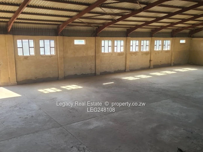 Commercial Warehouse With High Roof Clearance For Sale