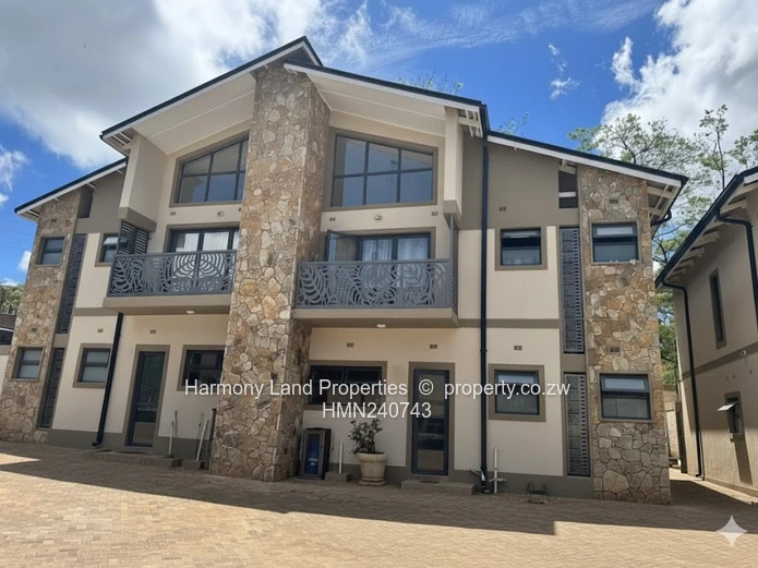 Luxury Duplex Townhouse for Rent in Highlands
