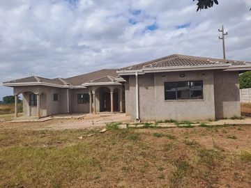 5 Bedroom House