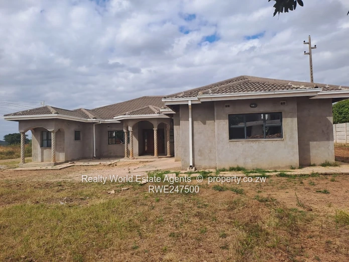 Manresa House for Sale – Finish to Your Taste