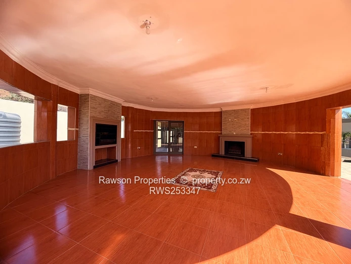 Exceptional Gletywn Family Home