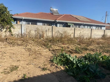 Stands & Residential Land
