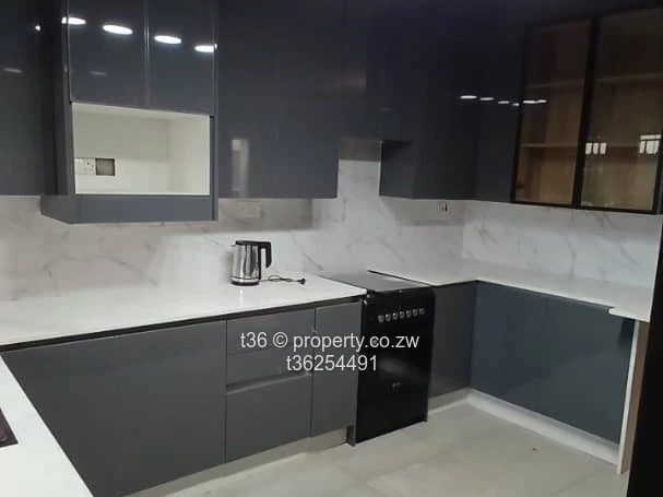 Furnished house immediate occupation 