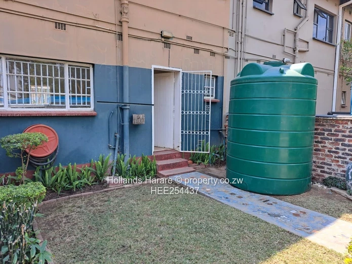 Duplex 3 bed flat to rent