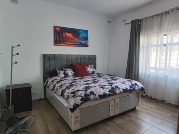 2 Bedroom Garden Flat