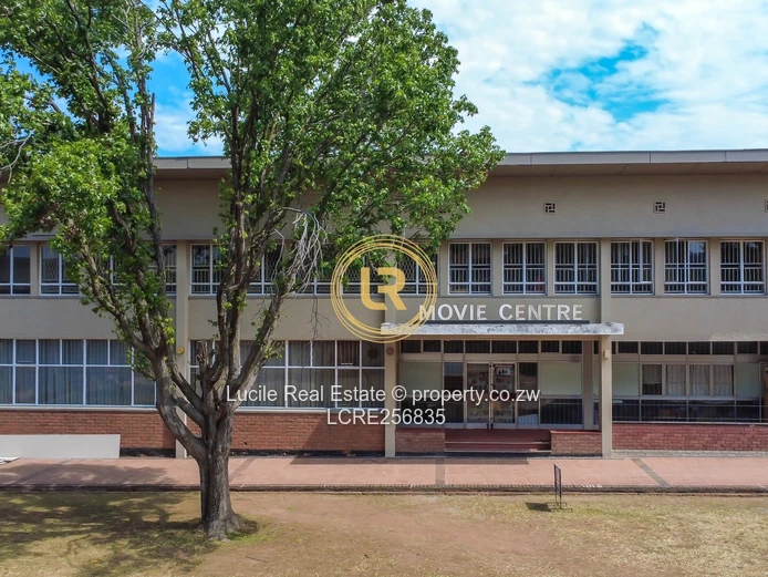 Prime Commercial Space To Let – Strathaven Shopping Centre, Harare