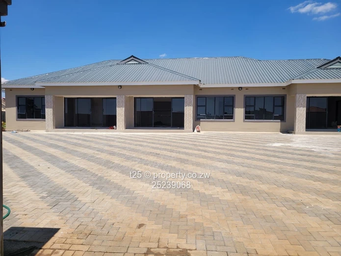 Hogerty Hill Town House to Let