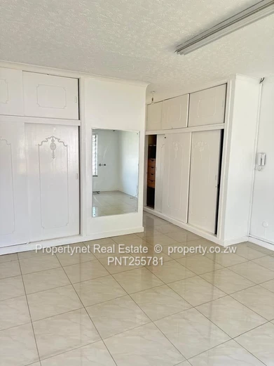 Beautifully Renovated 4-Bedroom Home – Gunhill