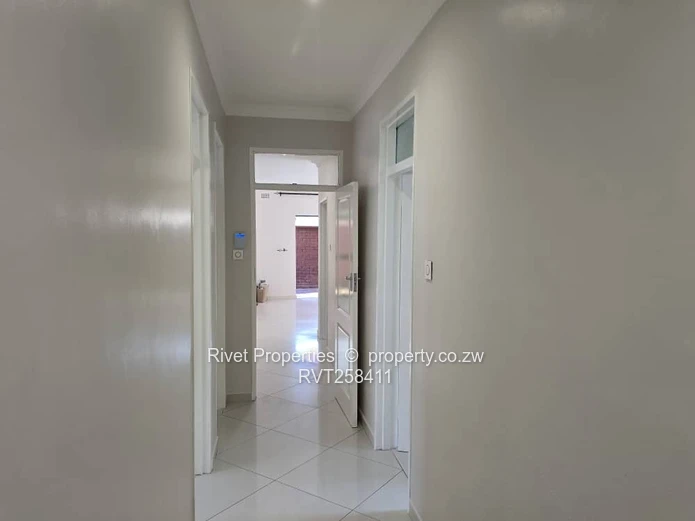 Vacant House To Let In Madokero