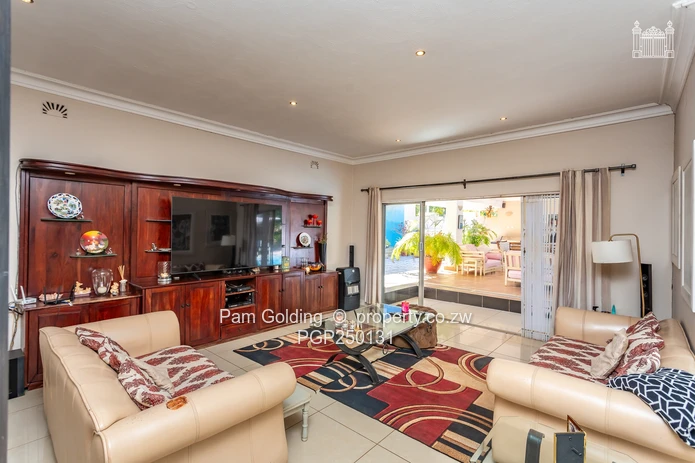 Elegant Family Home in the Heart of Highlands