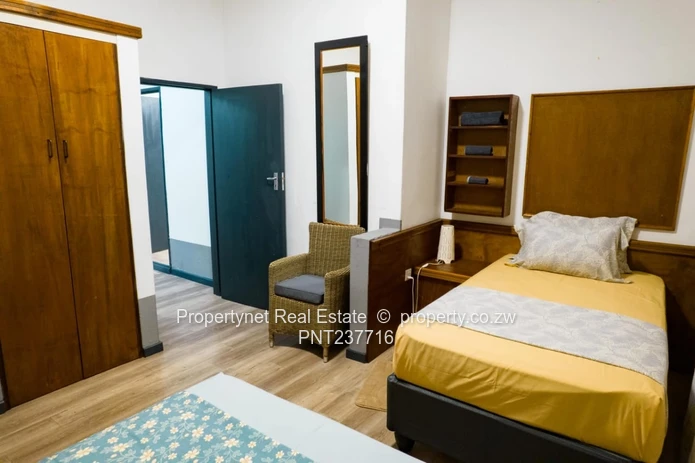 Luxurious Gem For Sale  in Avondale West!