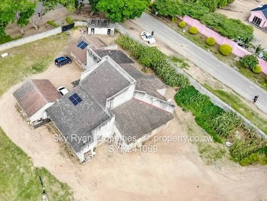 Hatfield House For Sale 