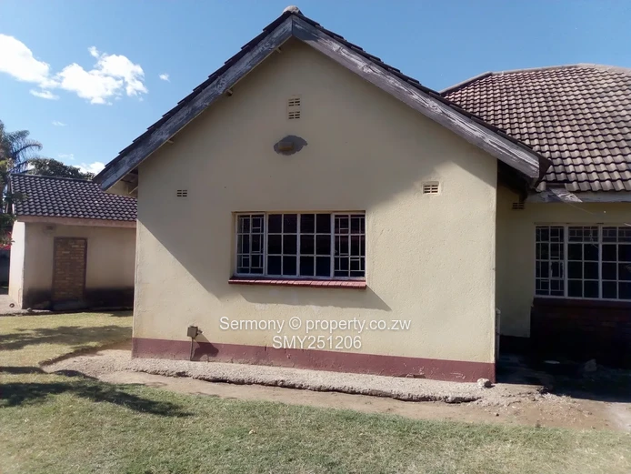Residential house for rent 
