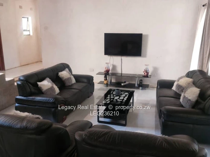 Prestigious Glen Lorne Residence on 2,000m² Stand,Exceptional Luxury Home with Multiple Ensuites