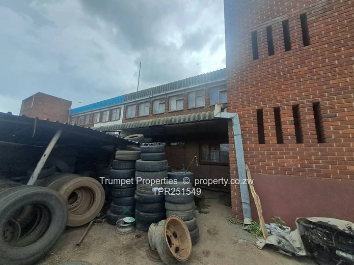 Willowvale Warehouse , near Tobacco Sales Floor For Sale