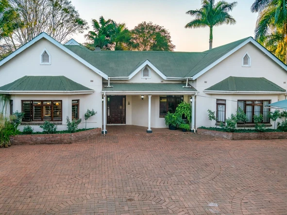 4 Bedroom Townhouse Complex