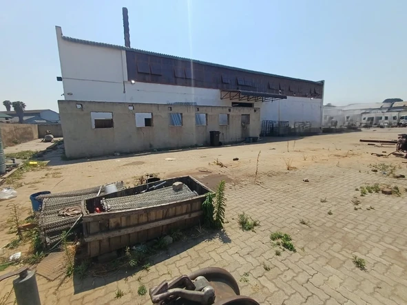 Warehouse & Factory