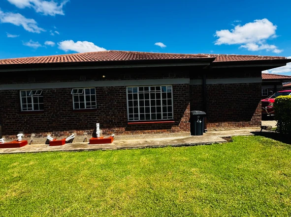 3 Bedroom Garden Flat