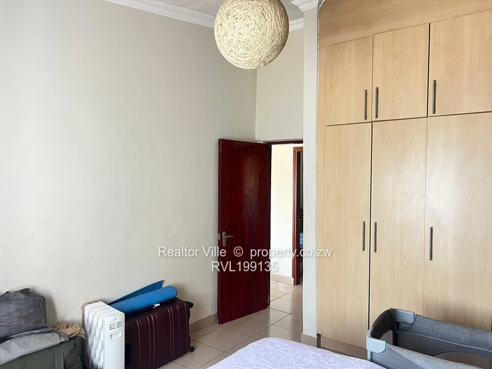 2 Bedroomed Garden-flat For Rent In Mabelreign