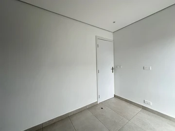 4 Bedroom Garden Flat